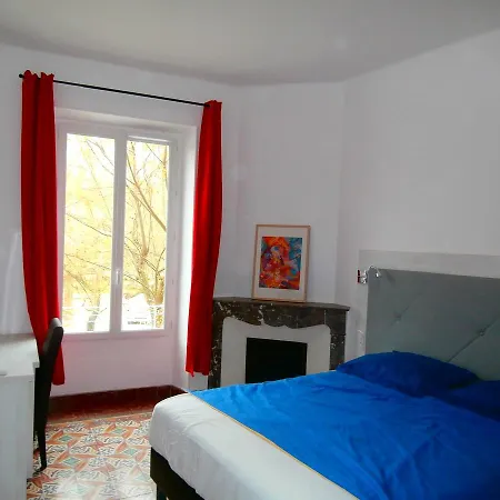 Le Moderne Saint-Paul-le-Jeune