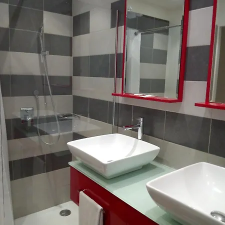 Panzió Le Moderne