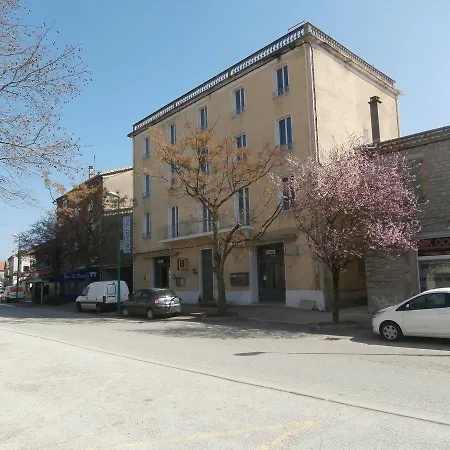 Le Moderne Hotel